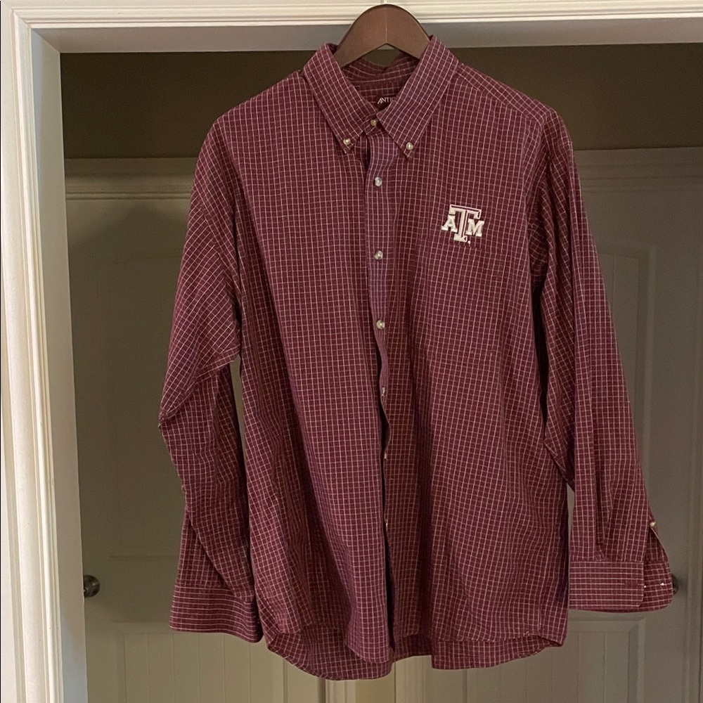 Men's Texas A&M Large button down.